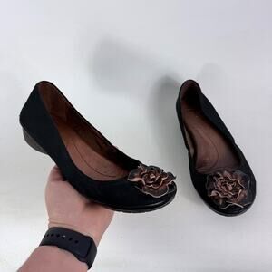 Naya Flat Shoes Women's 8.5 Black Floral Embellishment Slip-On Round Toe Comfort